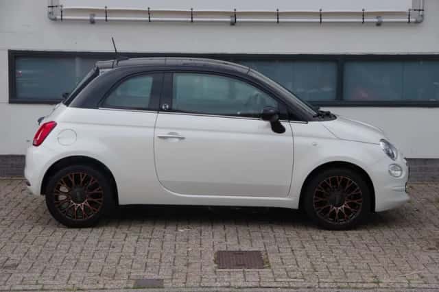 Fiat 500 (2019) thumbnail 3