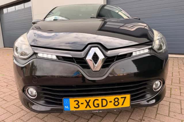 Renault Clio (2014) thumbnail 5