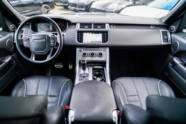 Land Rover Range Rover Sport (2016) thumbnail 3