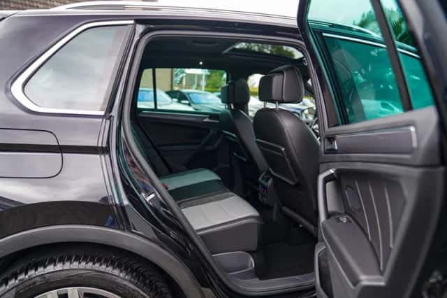 Volkswagen Tiguan (2019) thumbnail 4