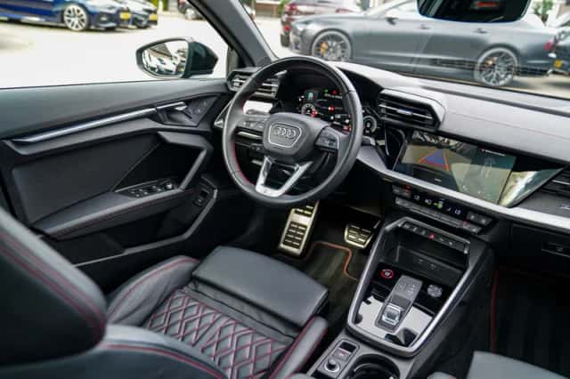 Audi S3 (2023) thumbnail 6