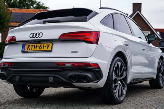 Audi Q5 Sportback (2023) thumbnail 2