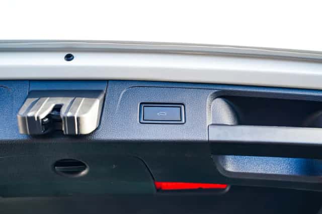 Volkswagen Passat (2020) thumbnail 6