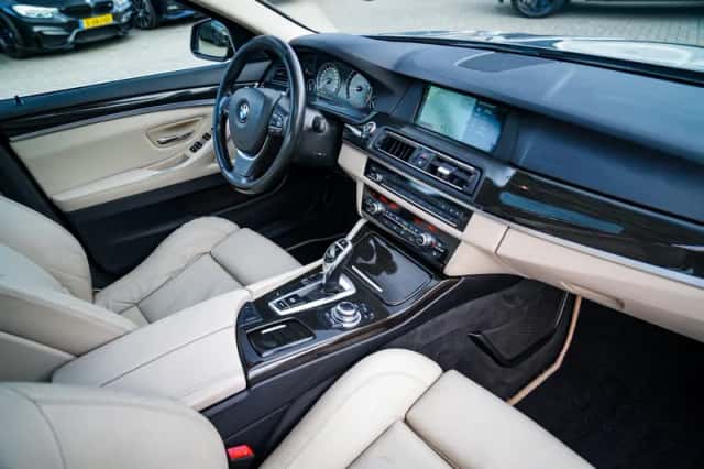 BMW 5-Serie (2012) thumbnail 5