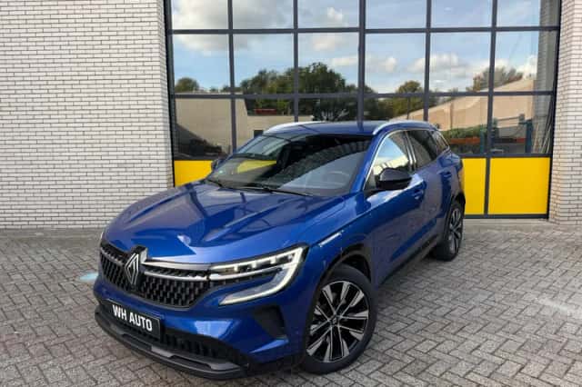 Renault Austral (2023) thumbnail 1
