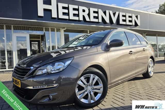Peugeot 308 (2015) thumbnail 1