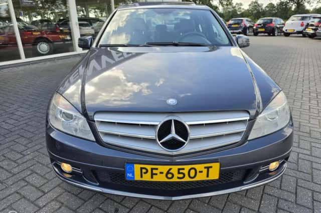 Mercedes-Benz C-Klasse (2009) thumbnail 5