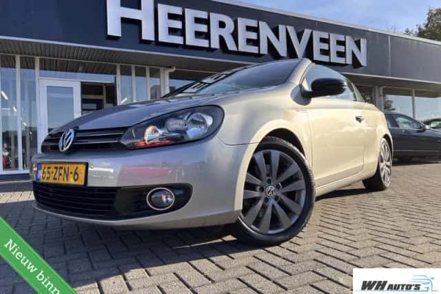 Volkswagen Golf (2012) thumbnail 1