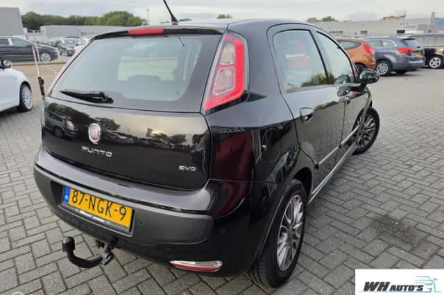 Fiat Punto Evo (2010) thumbnail 2