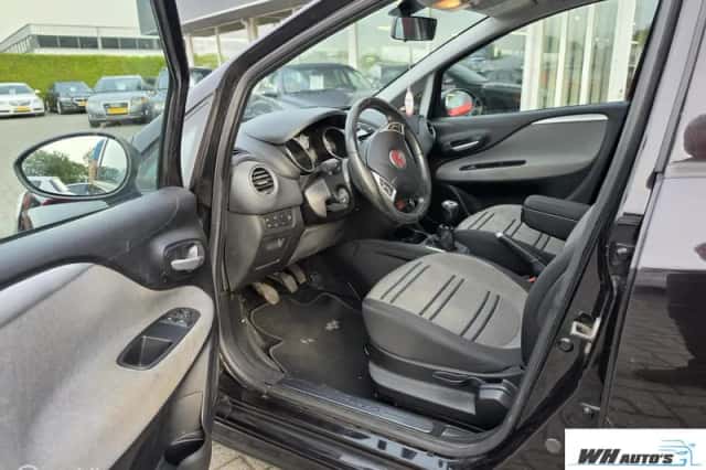 Fiat Punto Evo (2010) thumbnail 3