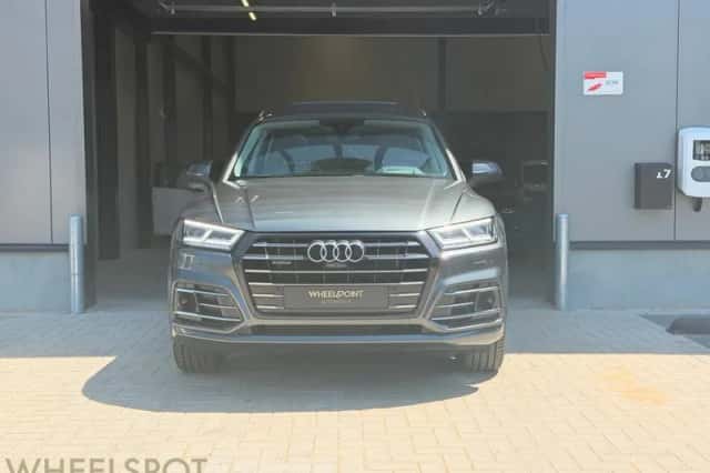 Audi Q5 (2020) thumbnail 2