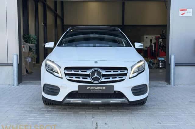 Mercedes-Benz GLA-Klasse (2018) thumbnail 4