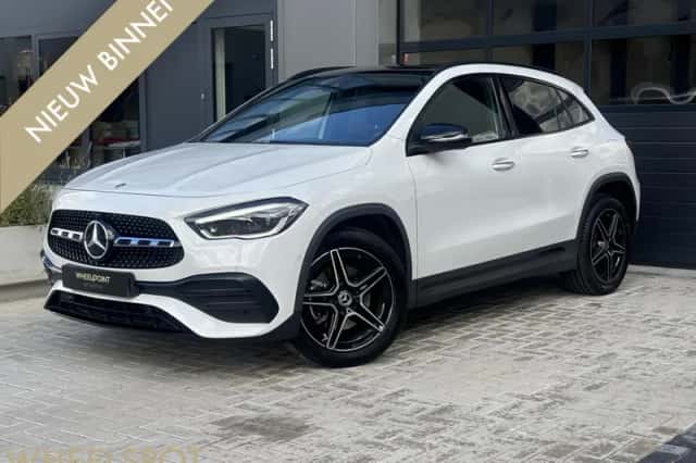 Mercedes-Benz GLA-Klasse (2022) thumbnail 1