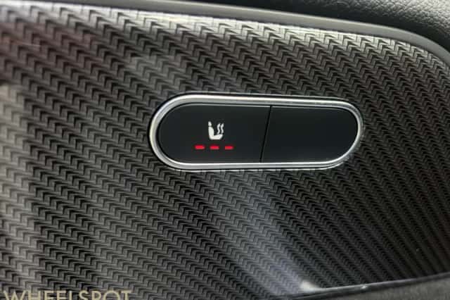 Mercedes-Benz GLA-Klasse (2022) thumbnail 2