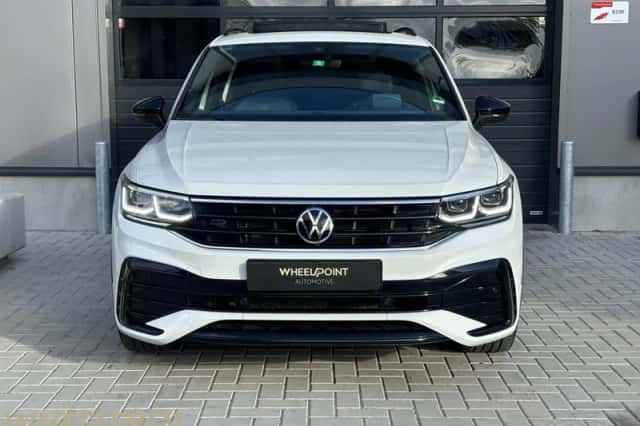 Volkswagen Tiguan (2021) thumbnail 5