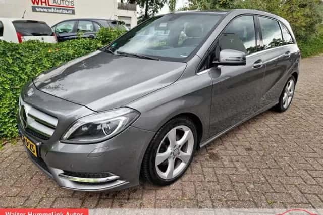 Mercedes-Benz B-Klasse (2013) thumbnail 1