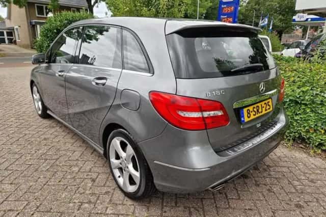Mercedes-Benz B-Klasse (2013) thumbnail 3
