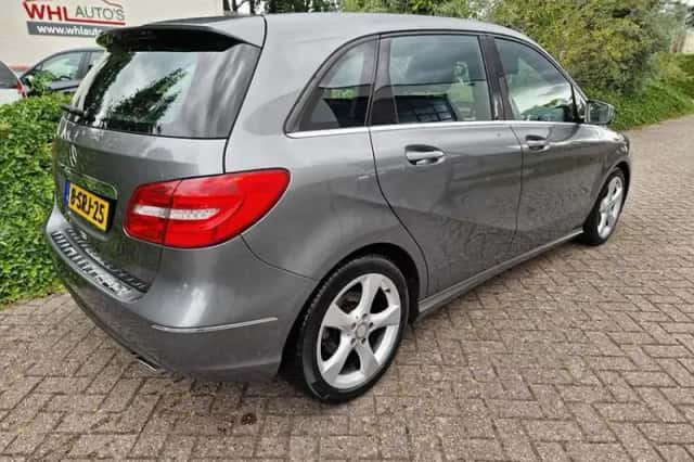 Mercedes-Benz B-Klasse (2013) thumbnail 4