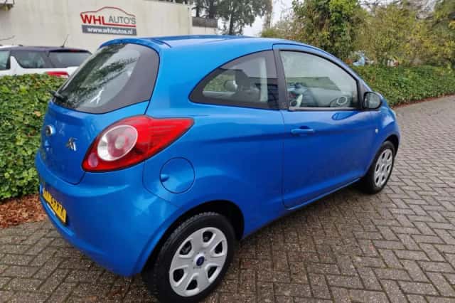 Ford Ka (2013) thumbnail 3