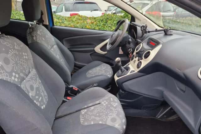 Ford Ka (2013) thumbnail 5