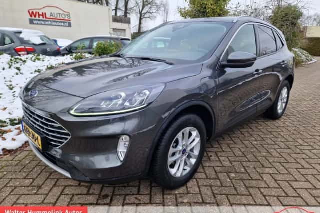 Ford Kuga (2023) thumbnail 1