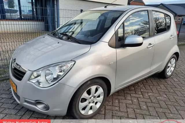 Opel Agila (2009) thumbnail 1