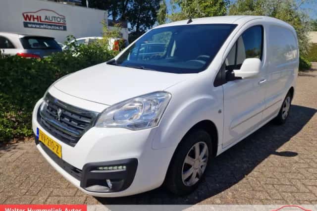 Peugeot Partner (2016) thumbnail 1