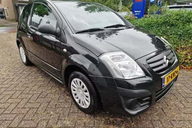 Citroën C2 (2010) thumbnail 2