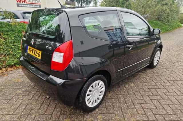 Citroën C2 (2010) thumbnail 3