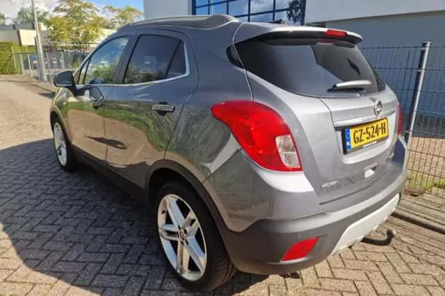 Opel Mokka (2015) thumbnail 4