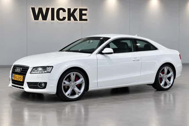 Audi A5 (2010) thumbnail 1