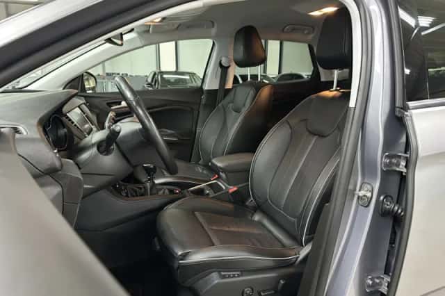 Opel Grandland X (2017) thumbnail 3