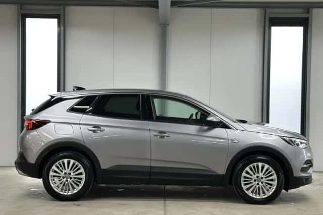 Opel Grandland X (2017) thumbnail 6