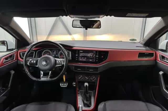 Volkswagen Polo (2019) thumbnail 3