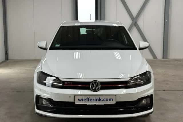 Volkswagen Polo (2019) thumbnail 5