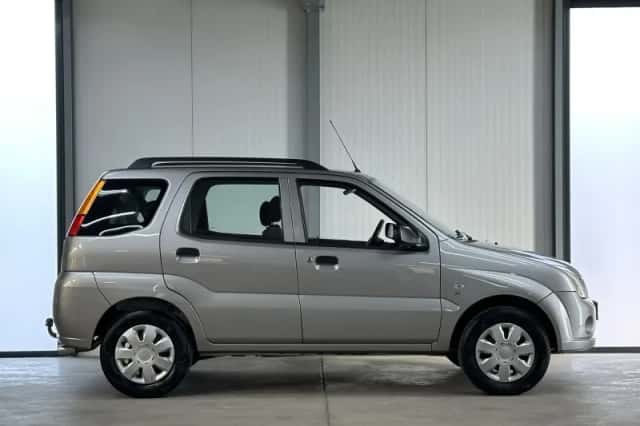 Suzuki Ignis (2003) thumbnail 4