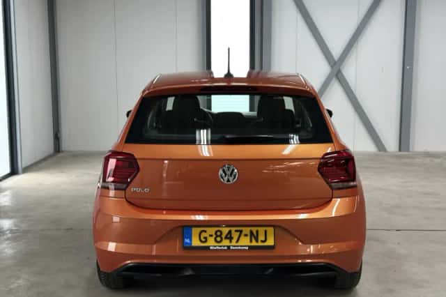 Volkswagen Polo (2018) thumbnail 5