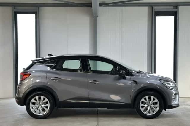 Renault Captur (2021) thumbnail 6