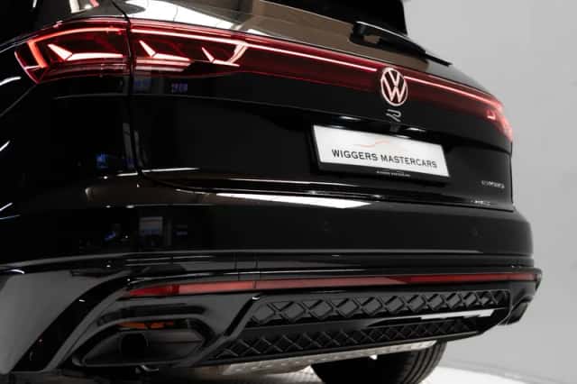 Volkswagen Touareg (2025) thumbnail 2