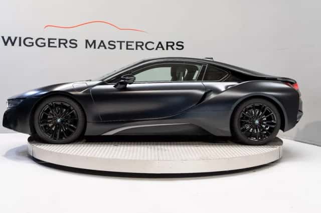 BMW i8 (2017) thumbnail 6