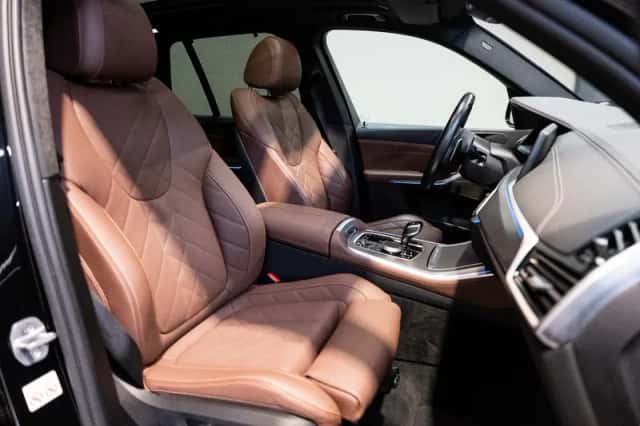 BMW X5 (2022) thumbnail 4