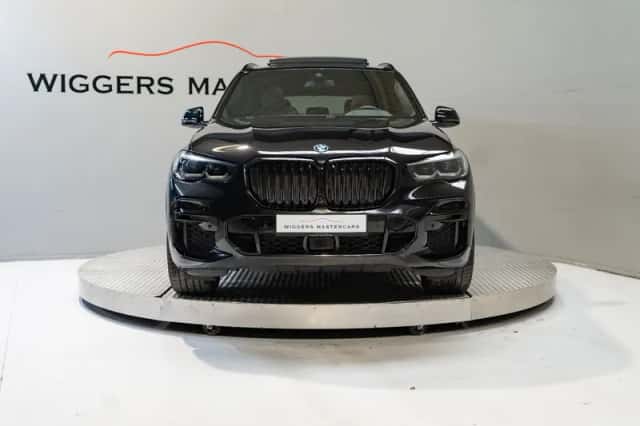 BMW X5 (2022) thumbnail 6