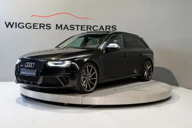 Audi RS 4 (2013) thumbnail 1