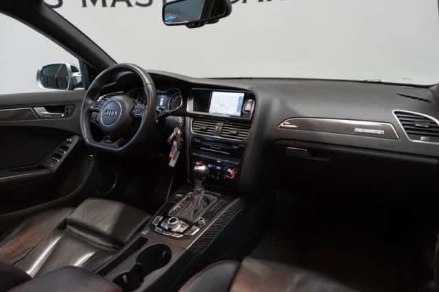 Audi RS 4 (2013) thumbnail 2