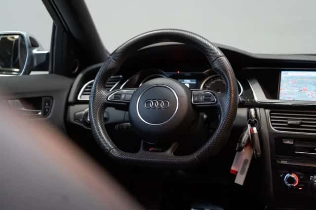 Audi RS 4 (2013) thumbnail 6