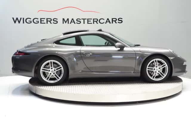 Porsche 911 (2012) thumbnail 5