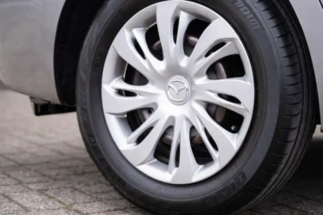 Mazda 2 (2015) thumbnail 5