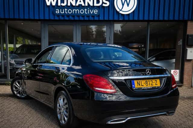 Mercedes-Benz C-Klasse (2016) thumbnail 4