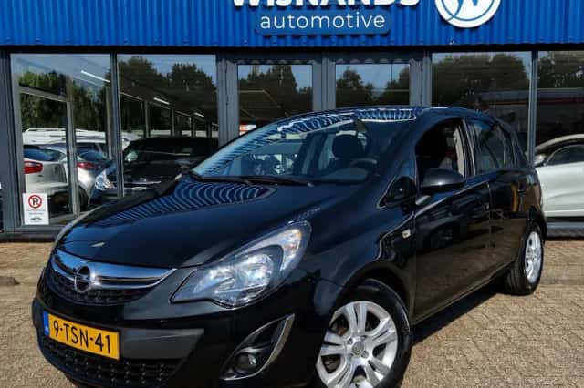 Opel Corsa (2014) thumbnail 5