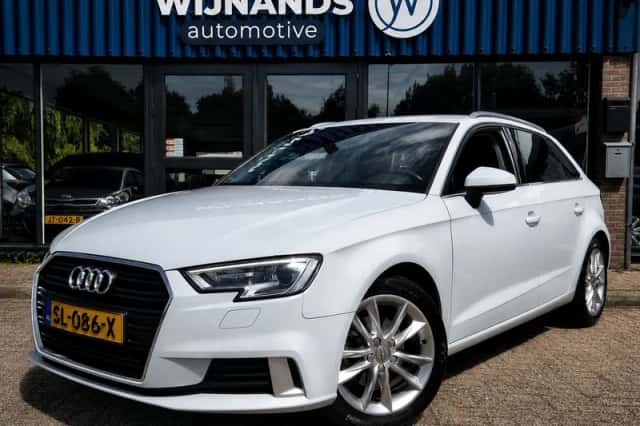 Audi A3 (2017) thumbnail 6